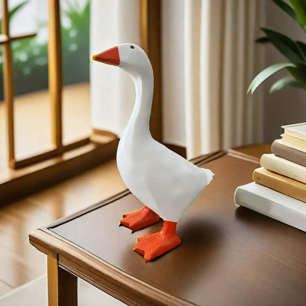 2025 New Resin Material Magnetic Goose Key Holder Gift Idea Cute Duck Figurine Functional Decor Tool Rack Office Desk
