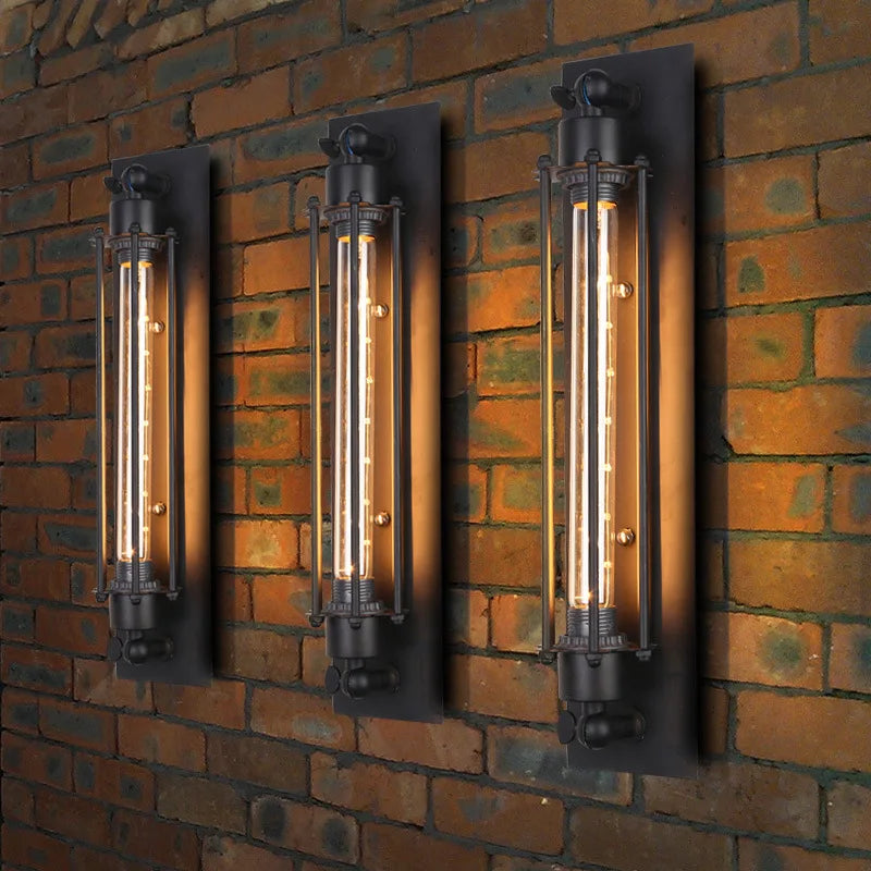 The Noir Sconce