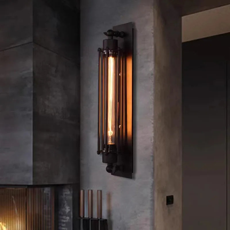 The Noir Sconce
