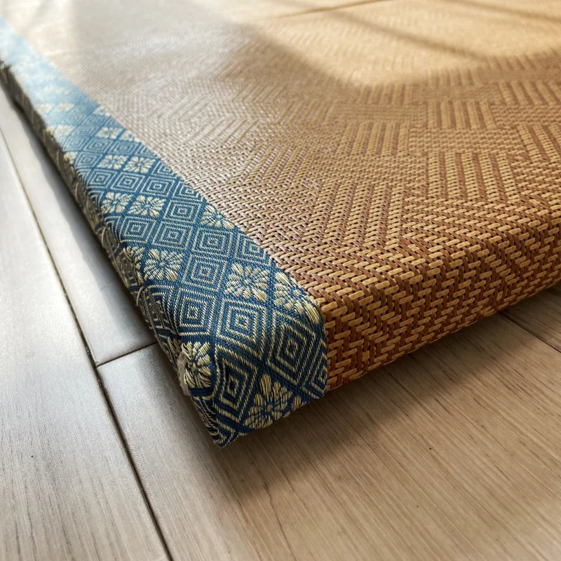 The Tatami — Foldable Japanese Rattan Floor Mat with Coconut Fiber Core