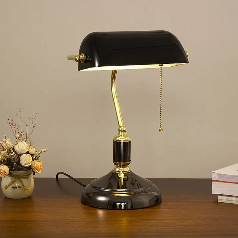Retro Bank Table Lamp European Style Glass Lamp Office  Antique Copper Colour Living Room Bedroom Decorative Bedside Desk Lamp